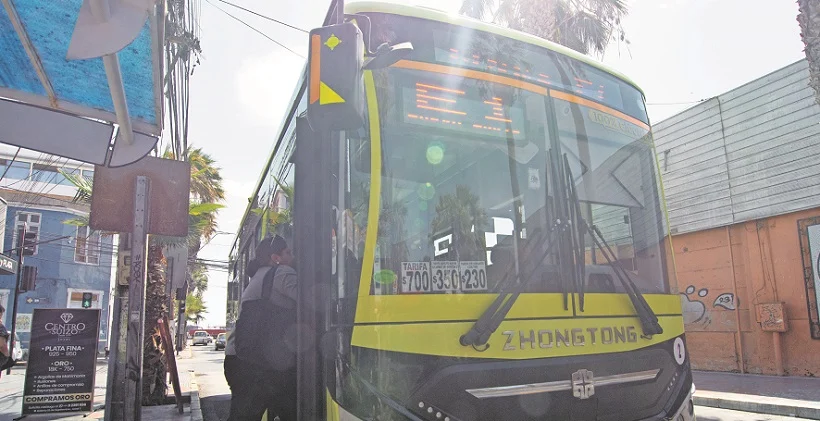Por falta de recursos anuncian el fin del recorrido de buses eléctricos en Arica  